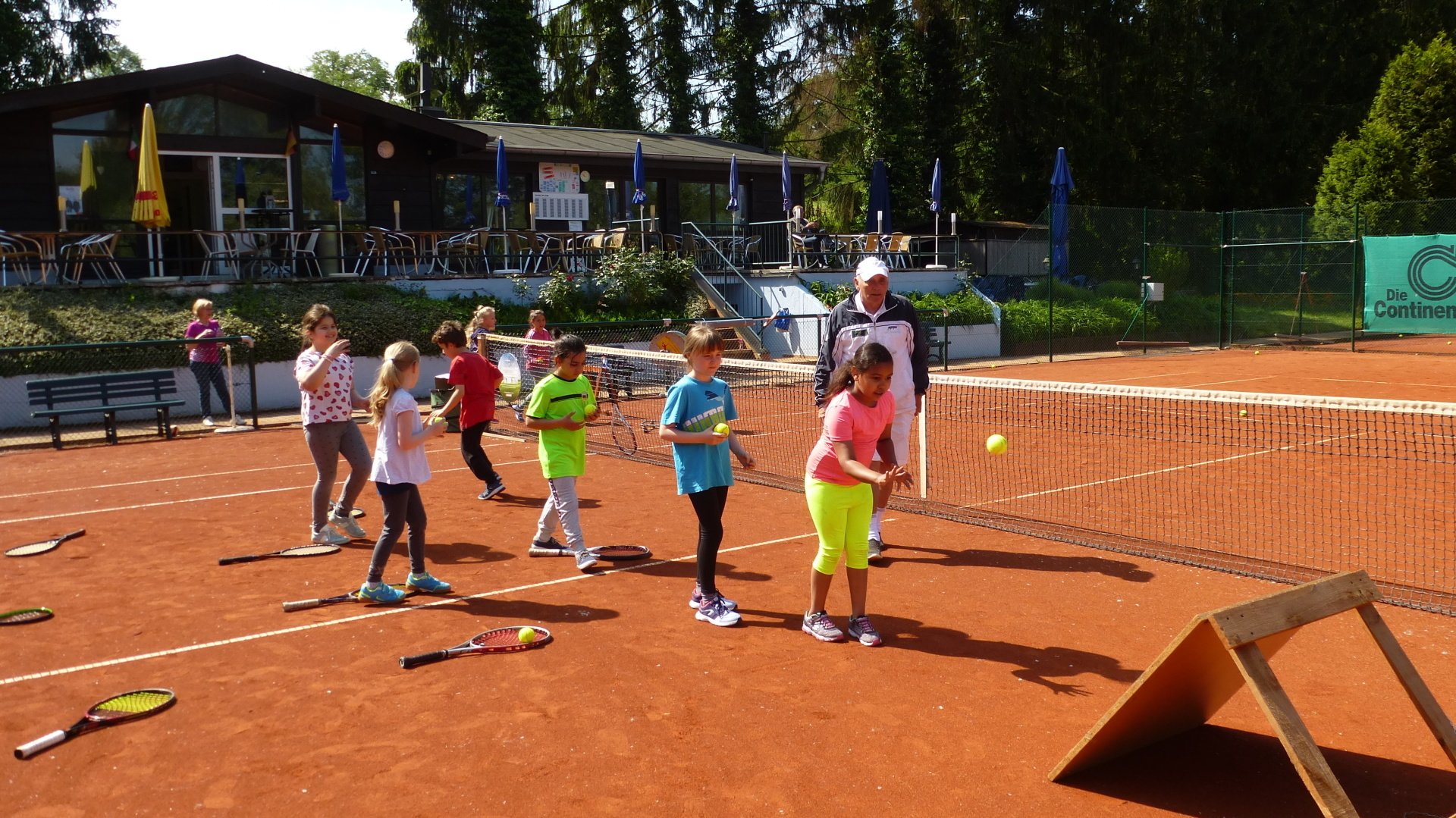 Spaß beim Tennisschnuppern